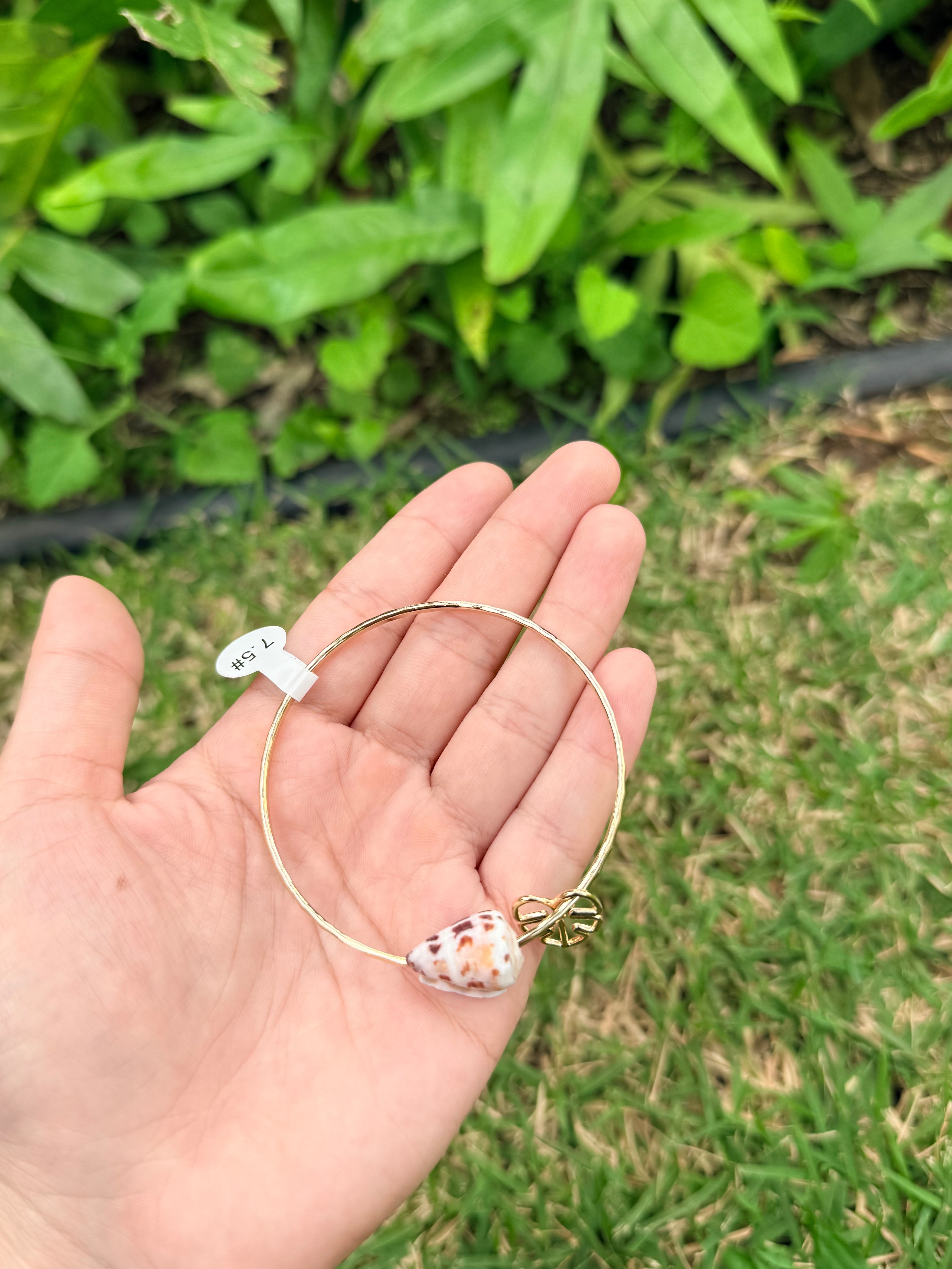 Shell Hamilton Bangle