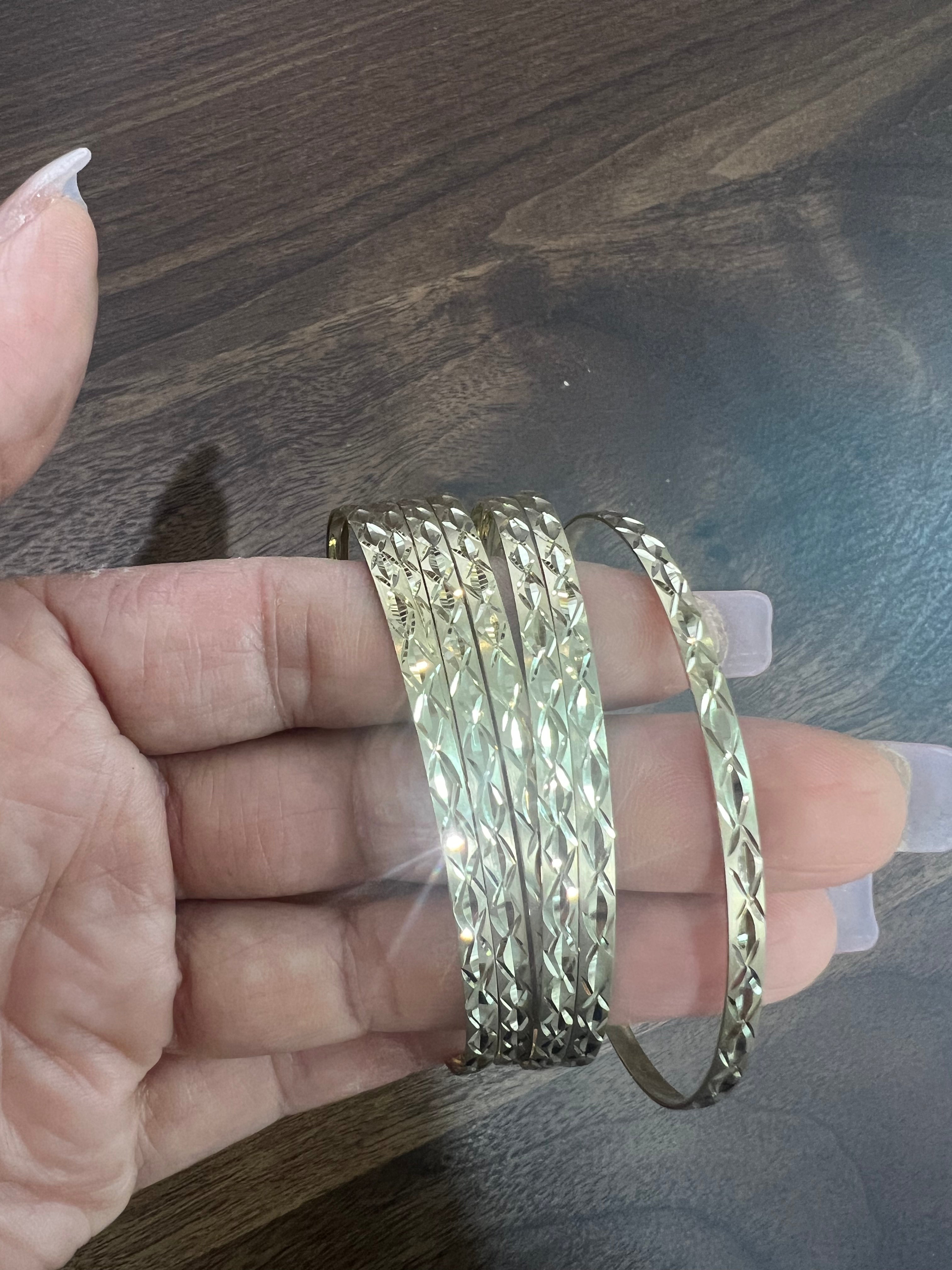 14k Yellow Gold Seven Days Diamond Cut Bangle Bracelet , Size 7.5 - Etsy  Finland